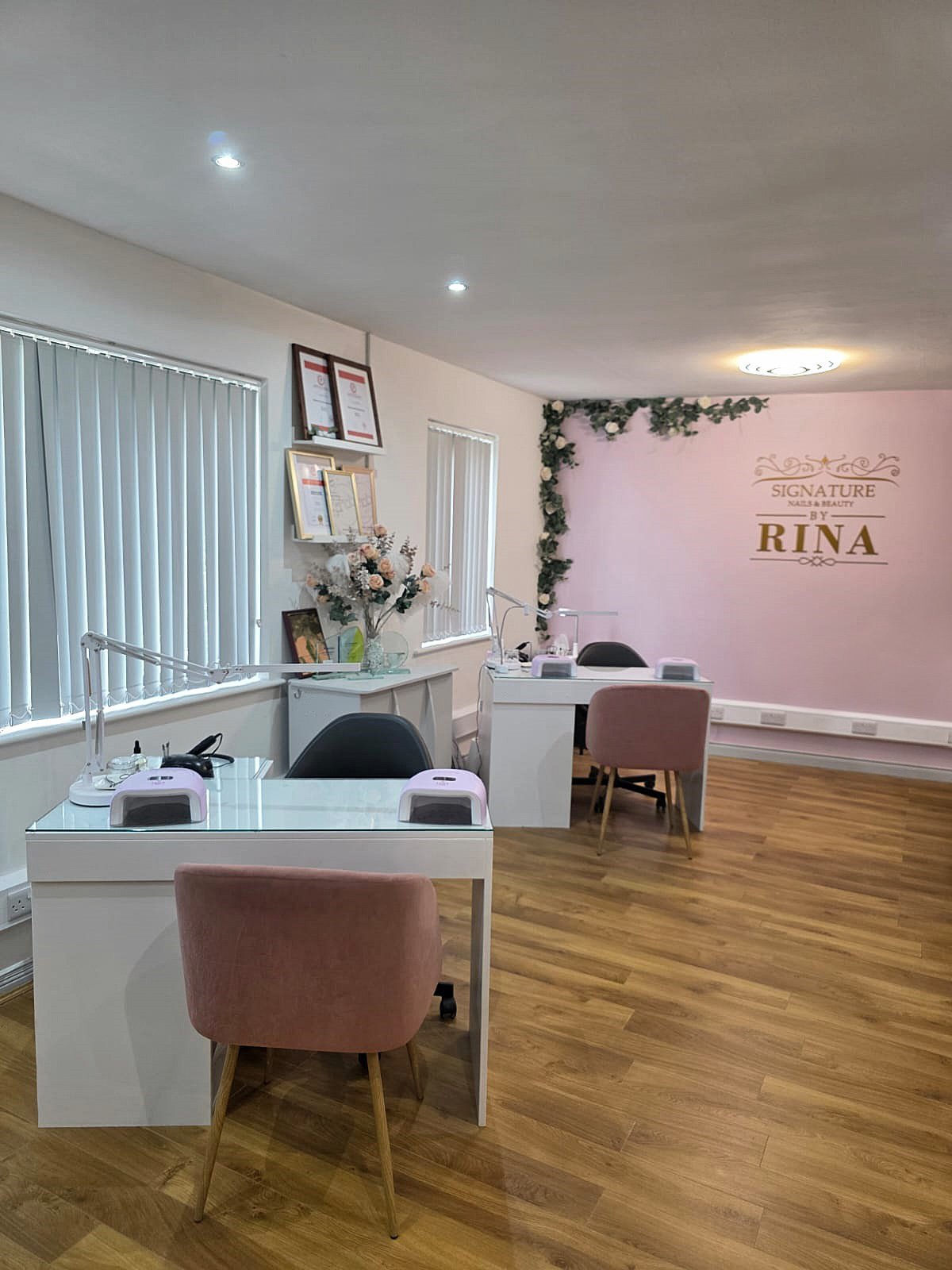 Signature Nails & Beauty interior